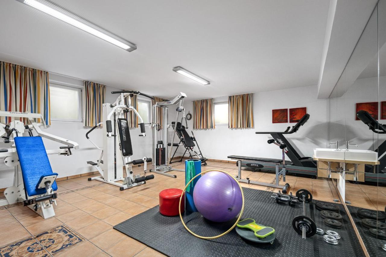 קירכהם Hotel Preishof מראה חיצוני תמונה