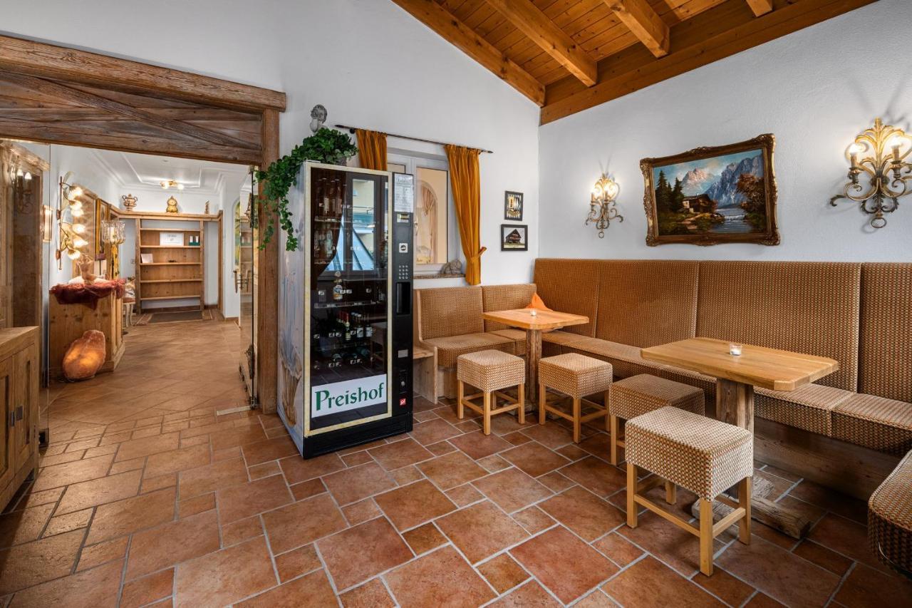 קירכהם Hotel Preishof מראה חיצוני תמונה